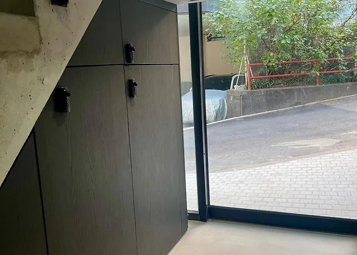 Boutique Frge 60sqm, 4pax, Ddp, Local Markets Séoul